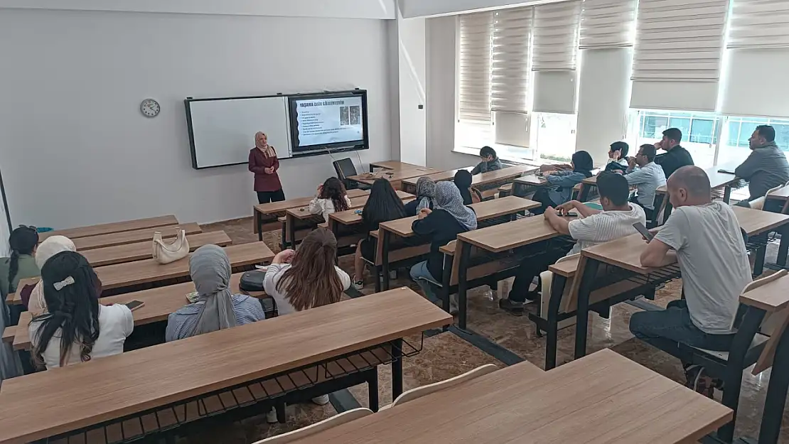 Muş Alparslan Üniversitesinde TÜBİTAK Bursu ile Yurt Dışında Akademik Deneyim Semineri Düzenlendi
