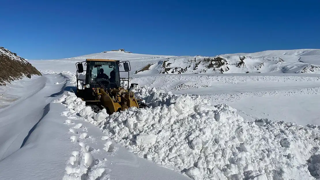 Muş'ta 178 köy yolu ulaşıma açıldı