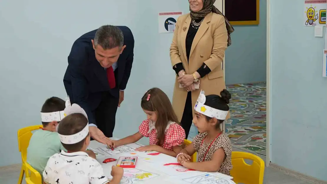 Muş'ta 18,430 öğrenci için okula uyum eğitimleri başladı veliler destek oluyor!