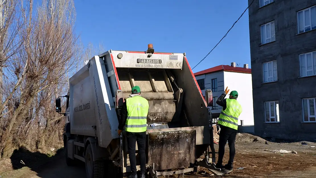 Muş'ta 77 köy ve mezrada çöp toplama hizmeti