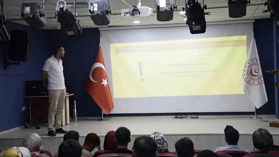 Muş'ta Evlilik Öncesi Eğitim Programı Düzenlendi