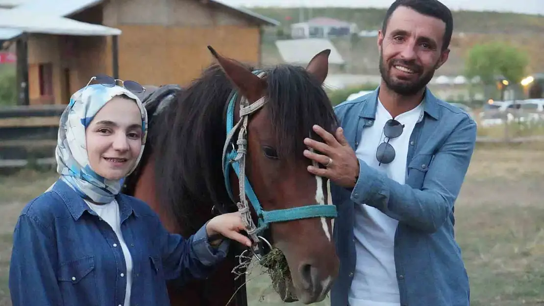 Muş'ta Geleneksel Atlı Sporların Popülaritesi Yükseliyor