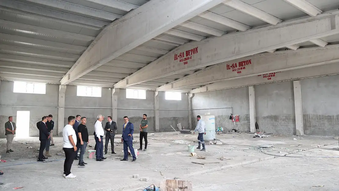 Muş'ta Süt Toplama Merkezi inşaatı tamamlanarak tarım ve hayvancılığa destek olacak