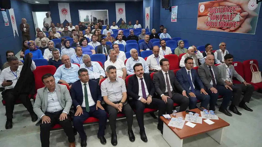 Muş'ta Yaşlılık Çalıştayı: Yaşam Kalitesi ve Bakım Çözümleri Ele Alındı
