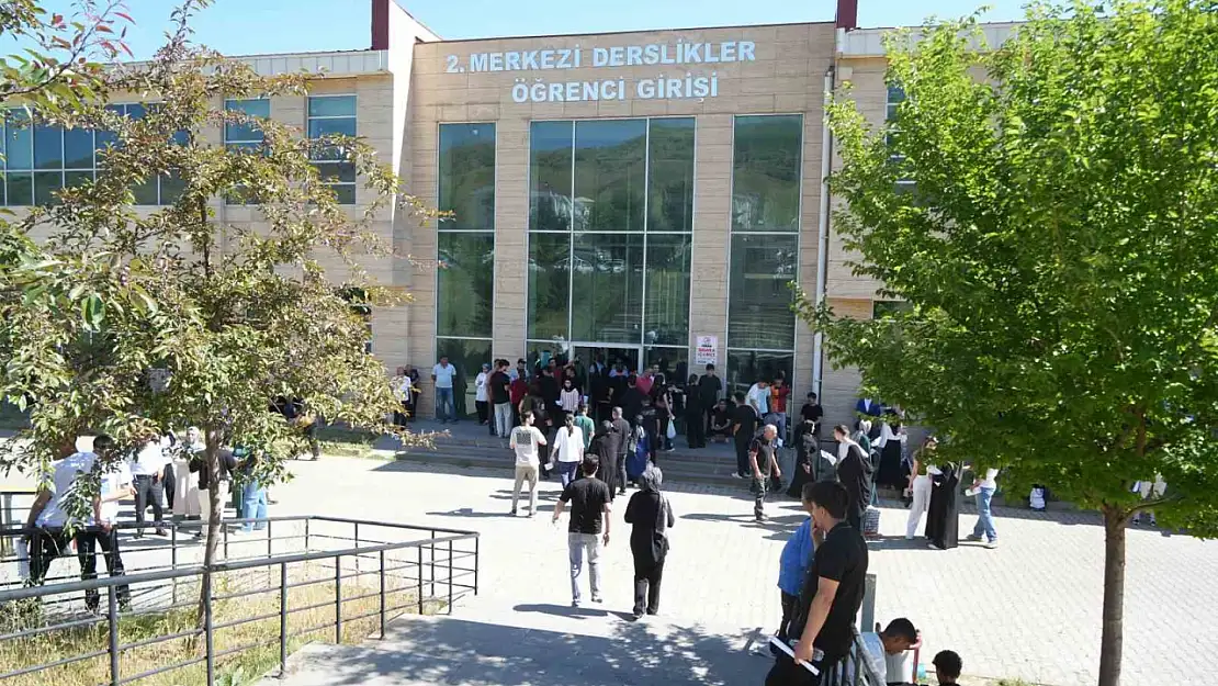 Muş'ta YKS İçin Hazırlıklar Tüm Hızıyla Devam Ediyor