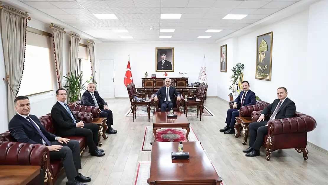 Muş Valiliği, Aydın'a atanan Kaymakamı Uğurladı