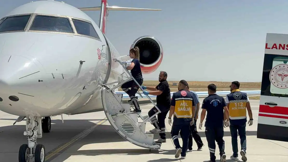 Nadir görülen anomalili bebek için Ağrı'da uçak ambulans seferber oldu