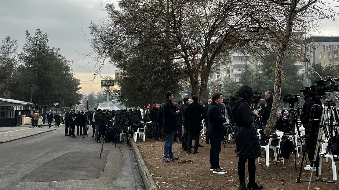 Narin Güran cinayeti davasında ikinci duruşmaya basından yoğun ilgi