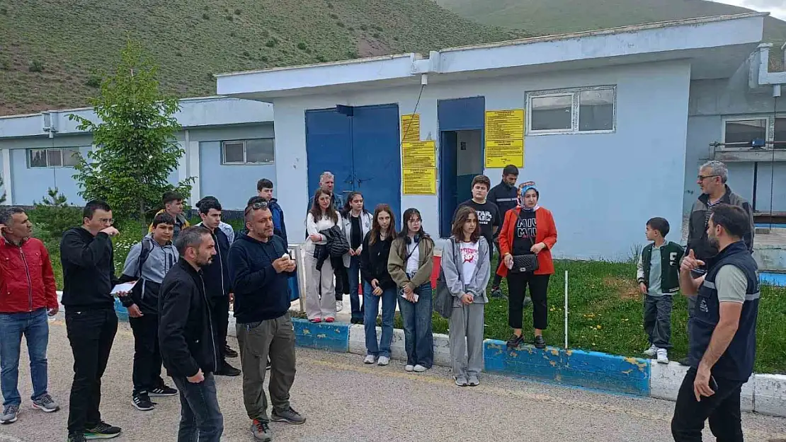 Öğrenciler Erzurum'da su arıtma tesislerini ziyaret ederek su tasarrufunu öğrendi