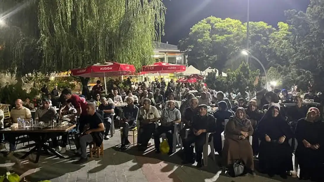 Oltu Belediyesi'nde Açık Hava Aşıklar Şenliği Coşkusu