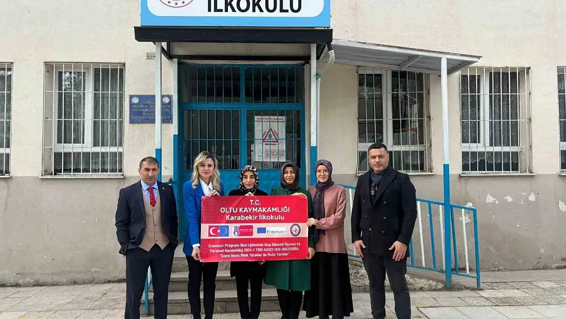 Oltu'da öğretmenler Prag yolcusu