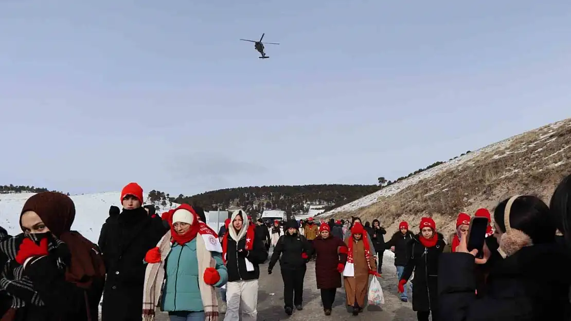 Oltulu gençler Sarıkamış Şehitlerini minnetle andı