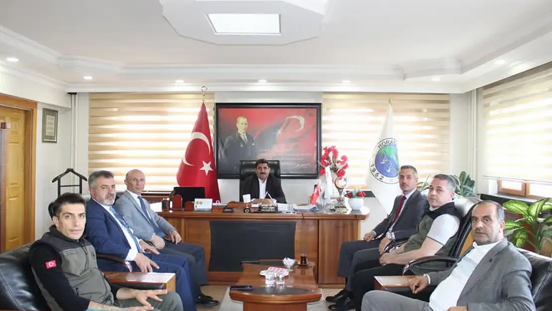 Orman Bölge Müdürü Serkan Karakurt'tan Horosan Belediyesine Ziyaret