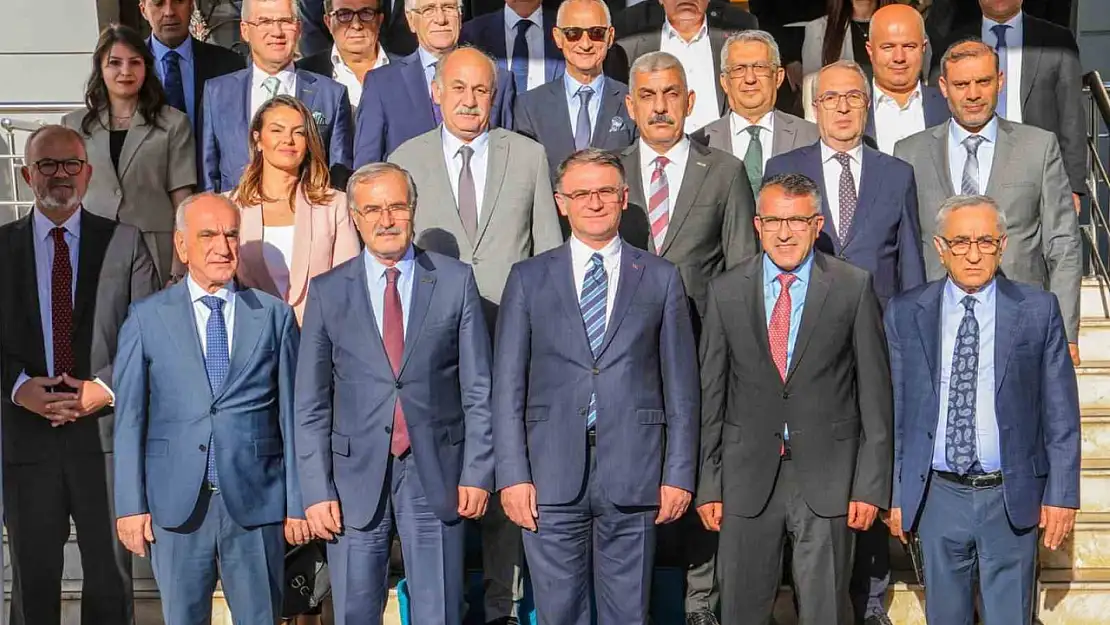 OSBÜK Başkanı Kütükcü Van'ın Gelişimi, Türkiye'nin İlerleyişi İçin Anahtar