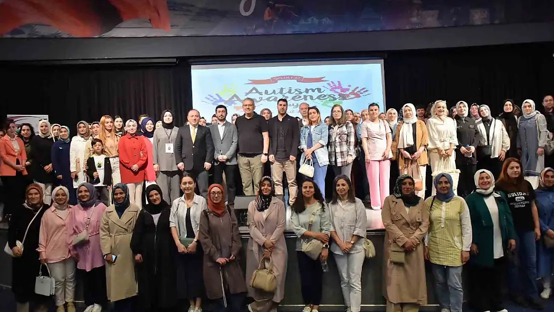 Otizm Farkındalık Eğitimi'yle Öğretmenler Desteklendi, Eğitimde Farkındalık Artırıldı