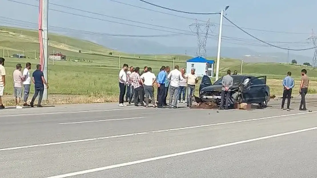 Otomobil Sürüye Çarptı: Yüzlerce Koyun Telef Oldu!