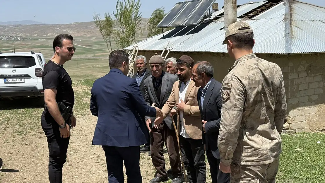 Özalp Kaymakamı Rahmi Bulut, Yangın Bölgesinde İncelemelerde Bulundu