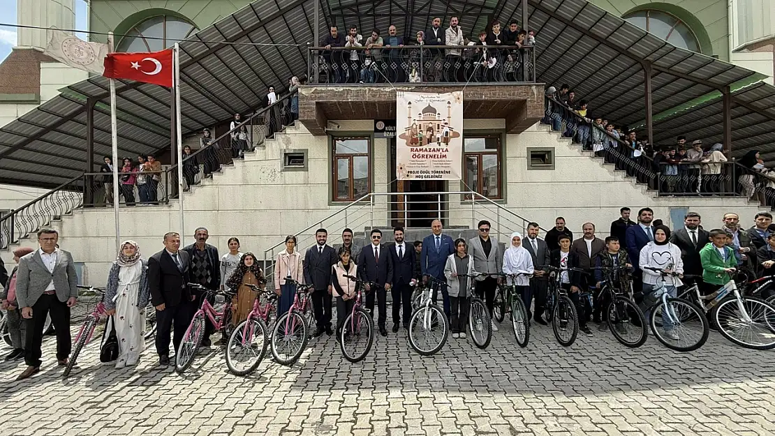 Özalp'ta Ramazanla Öğreniyorum Projesi Ödül Töreni Gerçekleştirildi