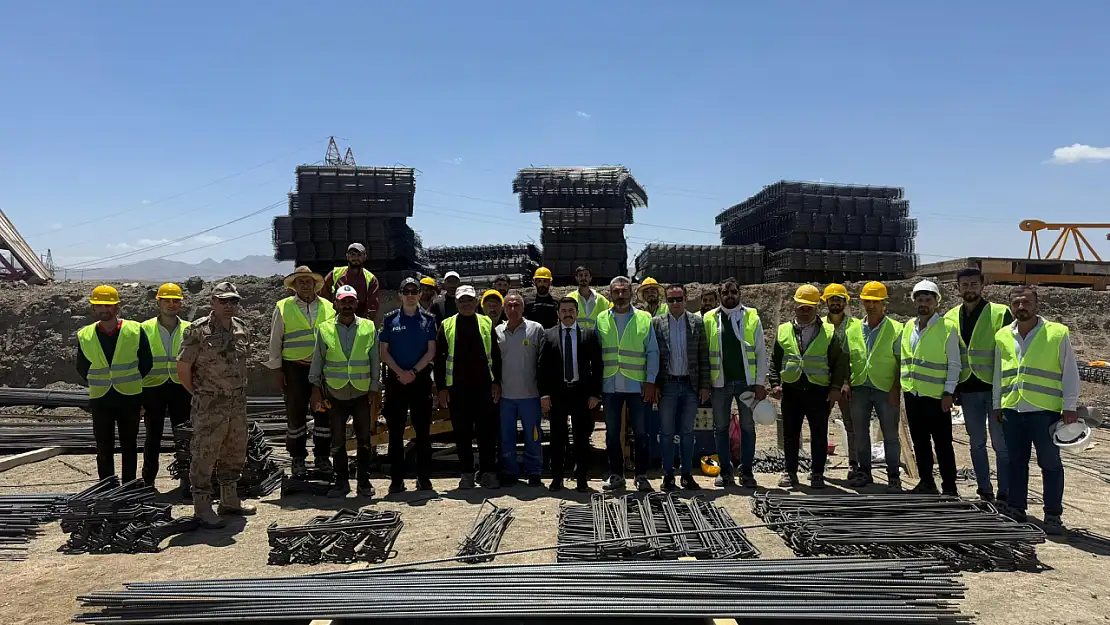 Özalp'ta TOKİ sosyal konut projesi inşaatına hızla başlandı, umutlar artıyor