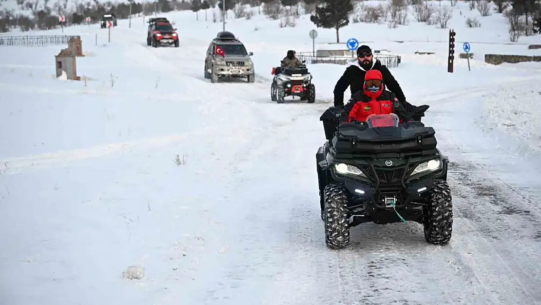 Palandöken'de buz tırmanışı, tabyalarda off-road heyecanı