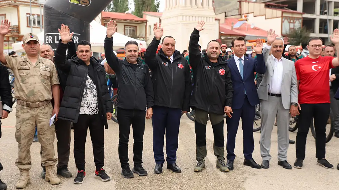 Palanextreme Yarışları Narman'da Doğa ve Sporun Buluşmasını Sağladı