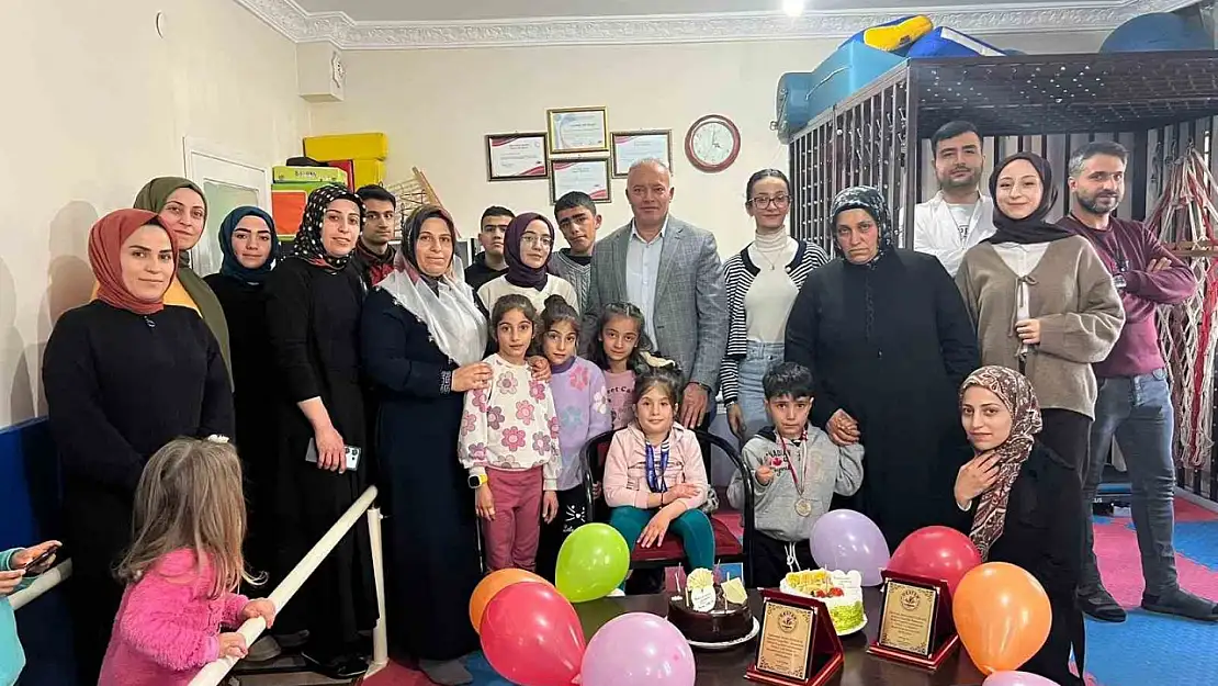 Para badminton şampiyonasında Bitlis rüzgarı