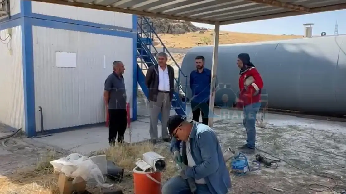 Patnos kendi asfaltını üretecek: Onarım çalışmaları sürüyor!
