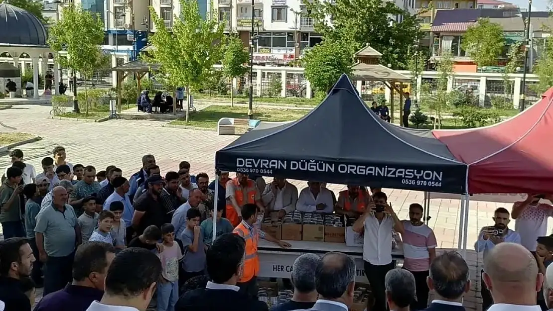 Patnos'ta aşure etkinliği gönülleri buluşturdu