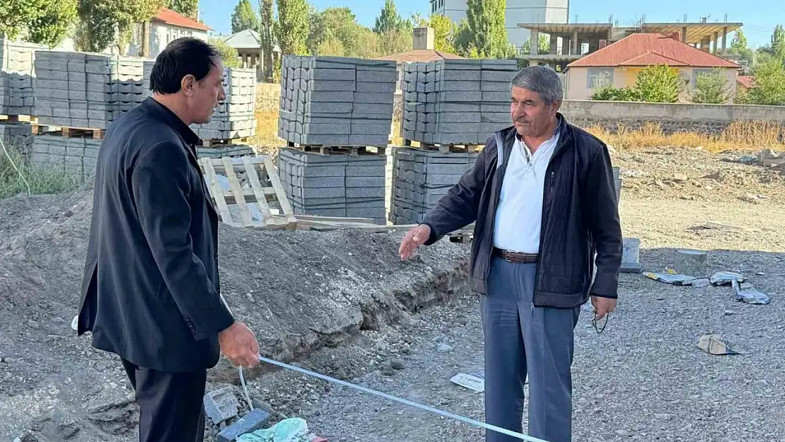Patnos'ta yeni yollar mahalleleri birbirine bağlıyor