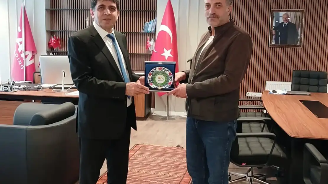 Rektör Alma'dan Doğubayazıt TSO Başkanı Cemal Can'a Ziyaret