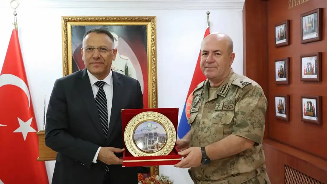 Rektör Gürel'den Jandarma Komutanı Özden'e Ziyaret