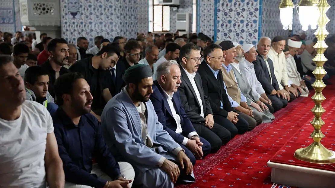 Rektör Prof. Dr. Ekrem Gürel, Kurban Bayramı Programına Katıldı