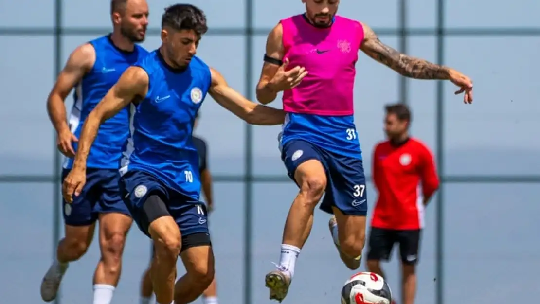 Rizespor, Erzurum'daki Yeni Sezon Hazırlıklarına Start Verdi