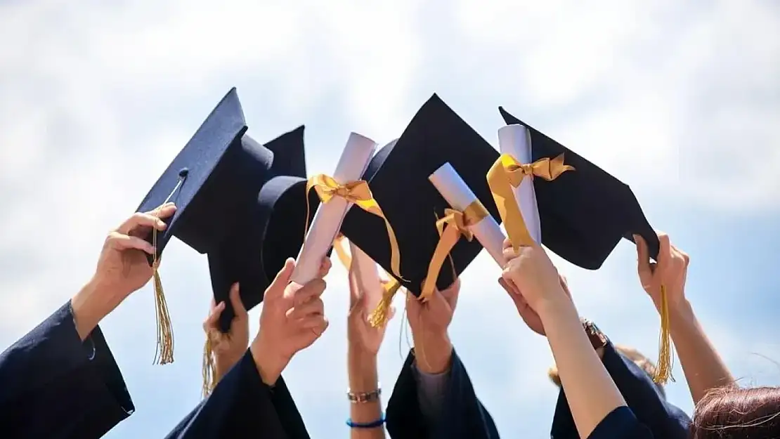 Sahte diploması olan 400 akademisyen kim, isimleri ne, nerde çalışıyorlar?