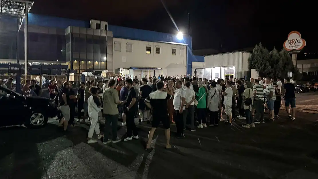 SAMPA Otomotiv çalışanları ücret alamadıkları ve mobbinge maruz kaldıkları için iş bıraktı!