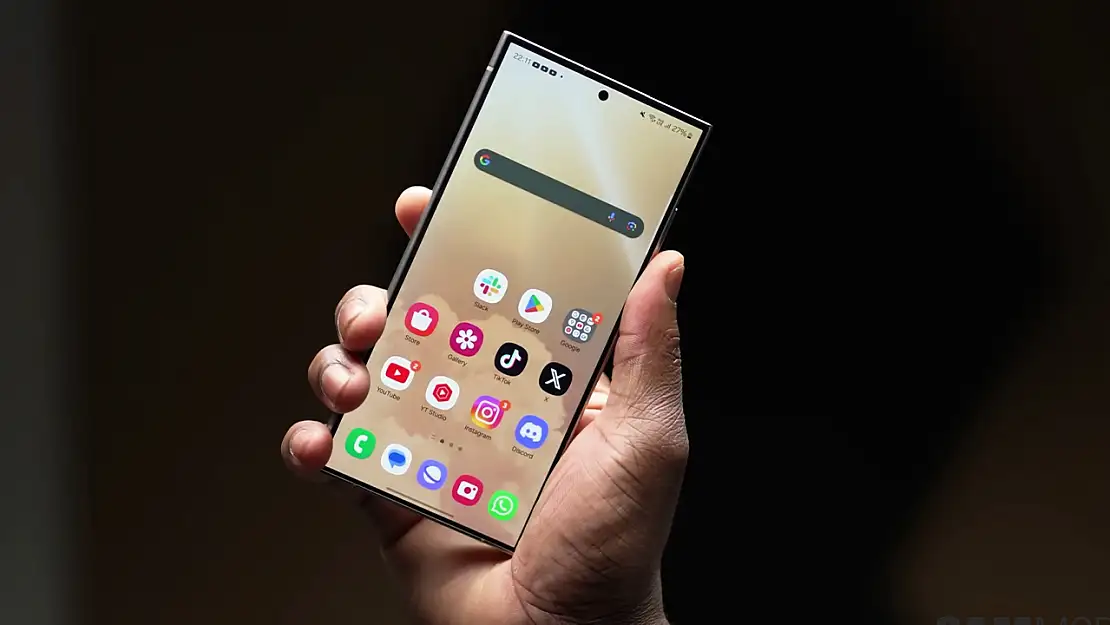 Samsung'dan Yeni Canavar Geliyor: Galaxy S26 Ultra'nın Sızdırılan Özellikleri Gündemi Sarsacak!