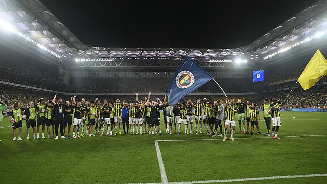 Şifresiz Fenerbahçe Benfica maçı nereden izlenir? Kralbozguncu