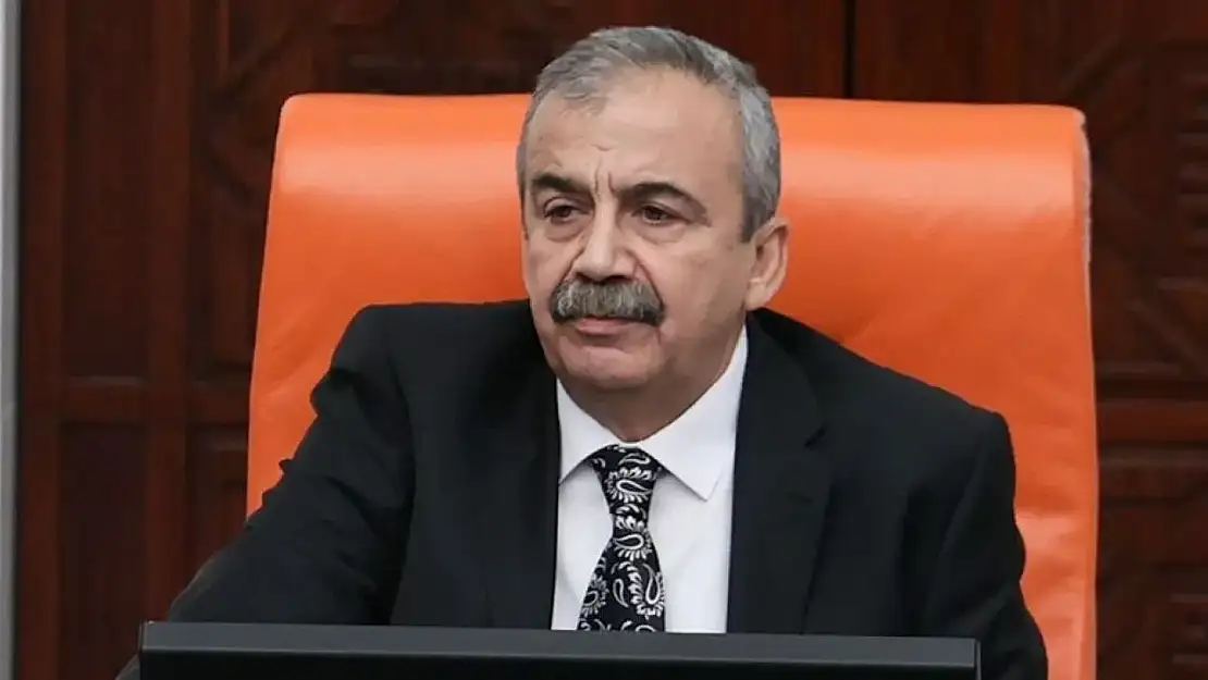 Sırrı Süreyya Önder'in sağlık durumu nasıl? Doktorlardan kritik açıklama