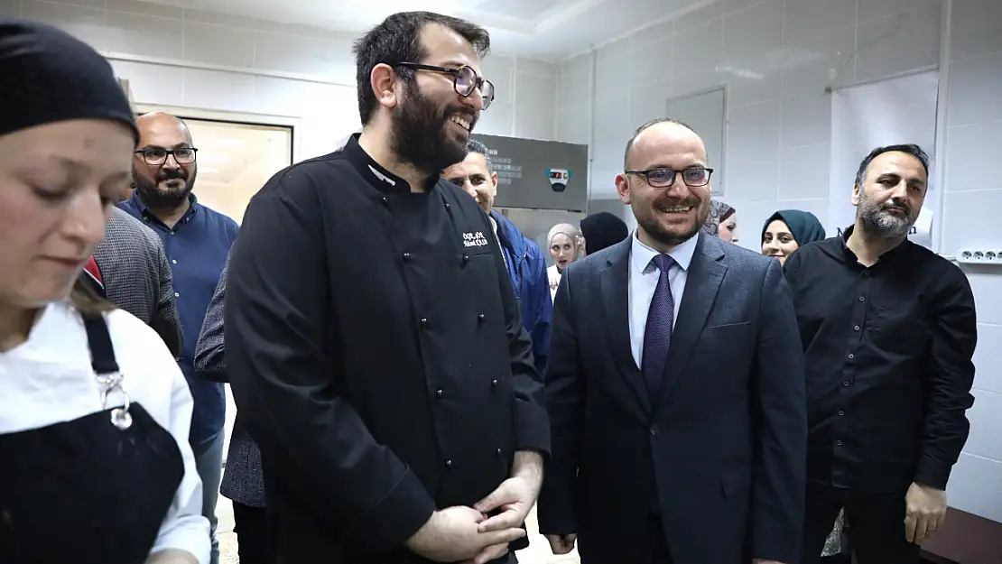 Sosyal Bilimler Meslek Yüksekokulu Tarafından ''Muş Yöresel Yemekleri Workshop' Etkinliği Gerçekleştirildi