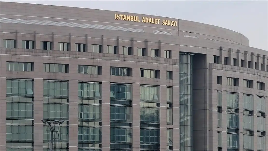 Sosyal medya paylaşımı sonrası Yılmaz Özdil hakkında soruşturma başlatıldı