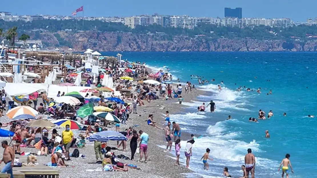 Tatil Sezonu Sona Erdi, Uzmanlar Uyardı: Bronz Ten ile Hüzünleme Dönemi Başlıyor!