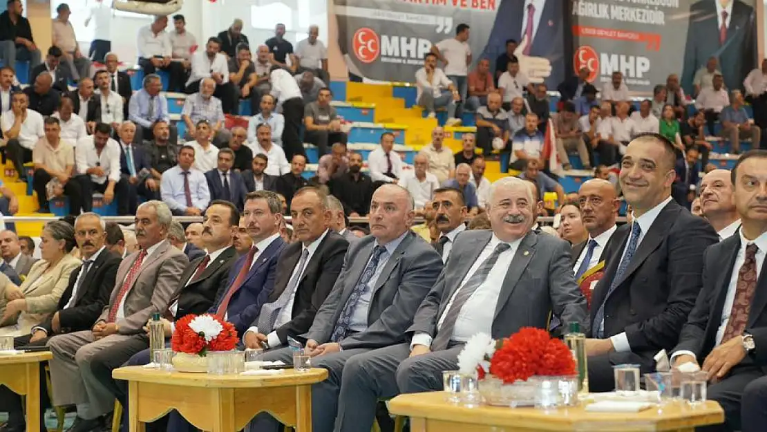 'Terörsüz Türkiye' Buluşmalarının İlki Erzurum'da Gerçekleştirildi