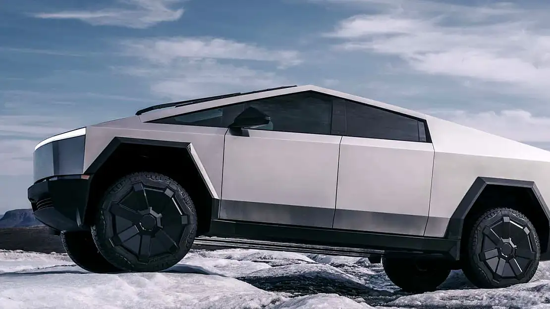 Tesla Cybertruck Amerika'dan Taştı: İlk Kez Kuzey Amerika Dışında Yola Çıkıyor!