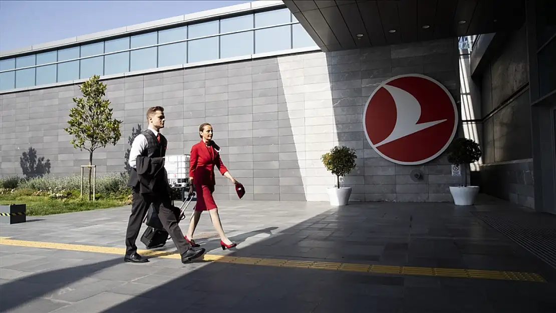 THY kabin memurluğu hayali kuranlar için kapılarını açtı