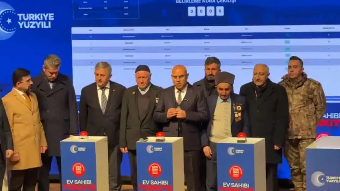 TOKİ'nin Ağrı'daki kura çekimi başladı!