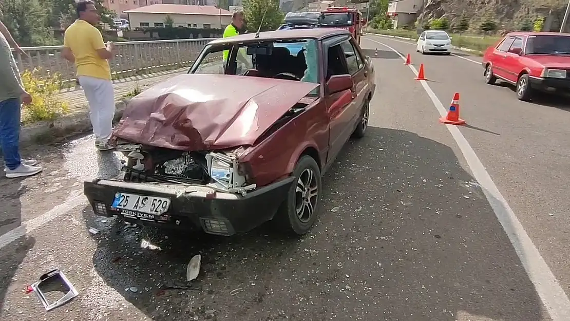 Tortum'da meydana gelen trafik kazasında 3 kişi yaralandı!