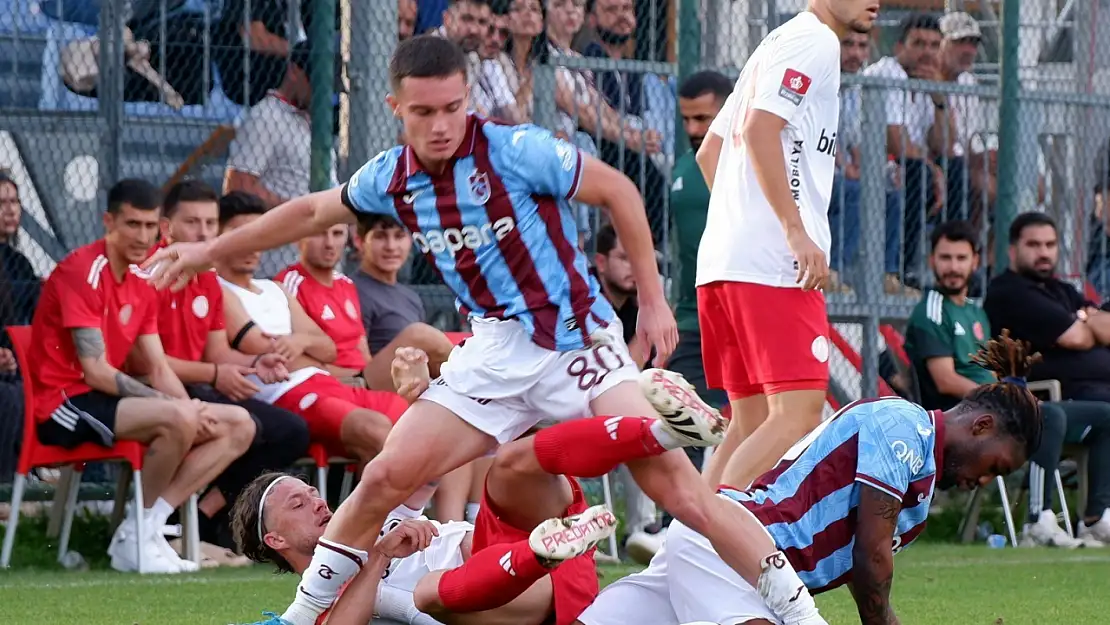 Trabzonspor, Ümraniyespor'u hazırlık maçında 3-1 mağlup etti