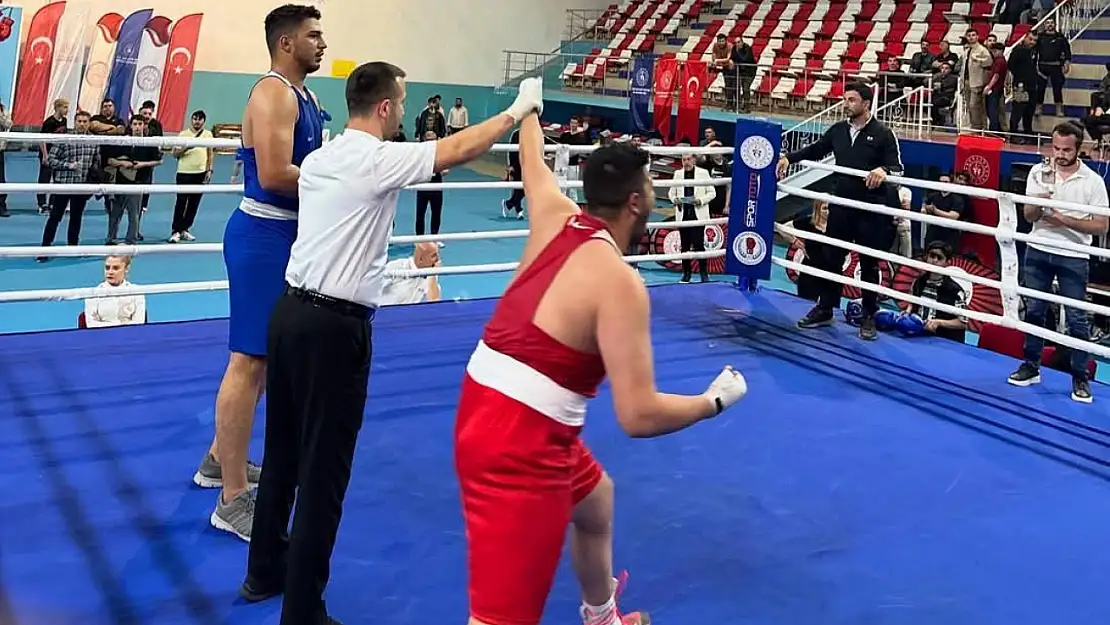 Türkiye Boks Şampiyonası'nda Erzurumlu Sporculardan Övgüye Değer Başarı