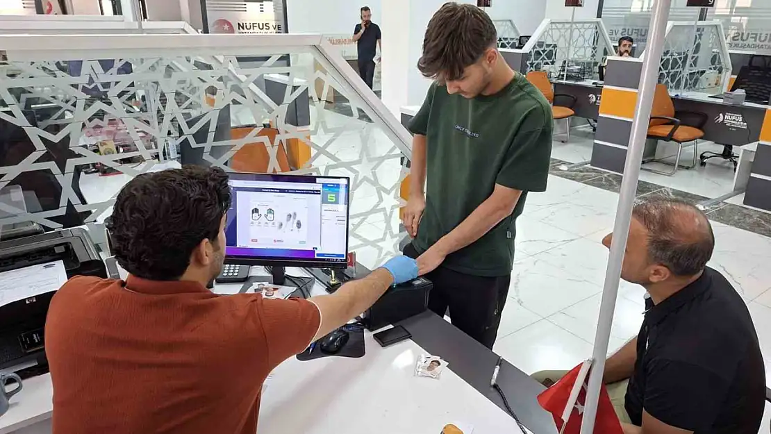 Tuşba Nüfus Müdürlüğü, Modern Yeni Binasında Hizmete Girdi