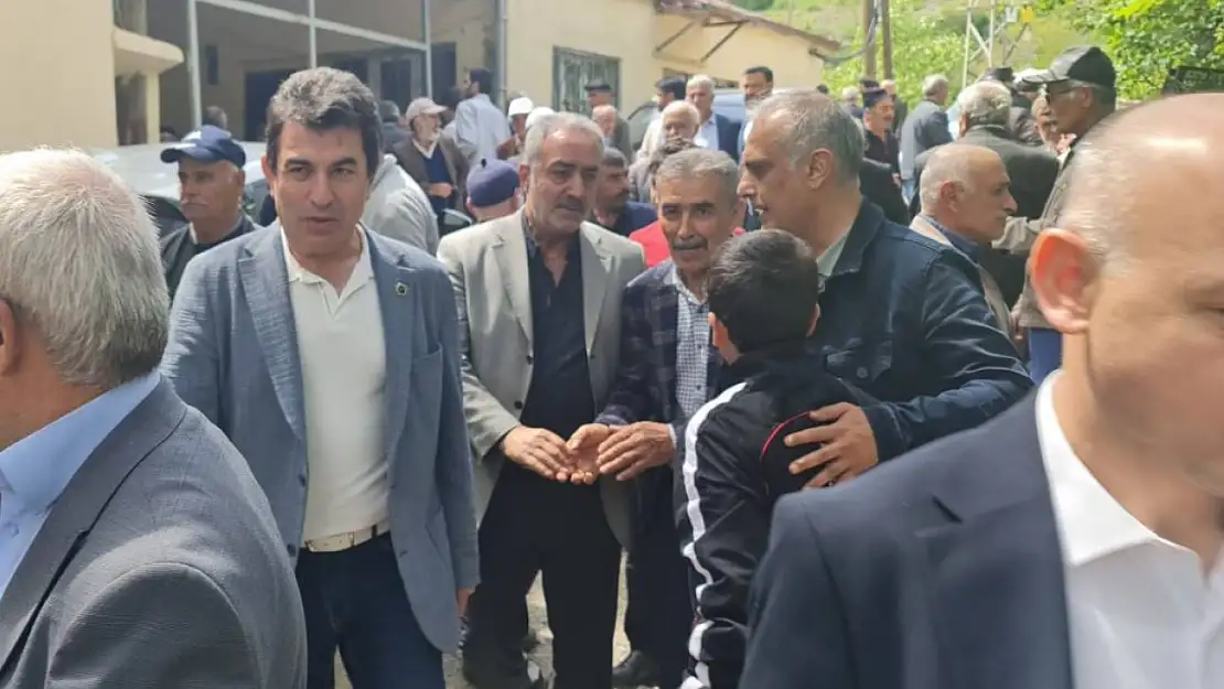 Üzümbağı Mahallesi'nde Geleneksel Binbir Hatim Duası Programı Yapıldı